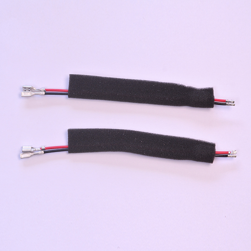 Beépített kábelköteg a hangszóró